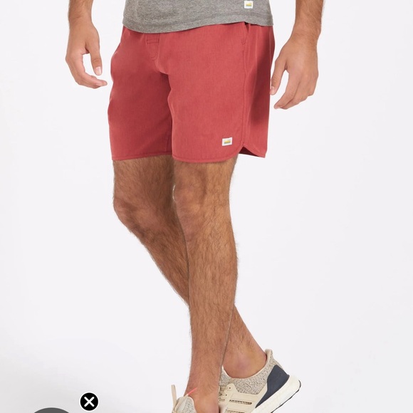 Vuori Banks Shorts size Large Red - Picture 3 of 8